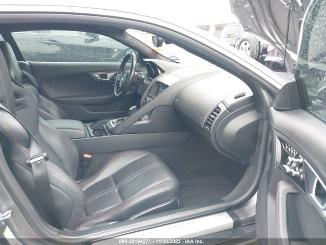 2017 JAGUAR F-TYPE SAJWA6AT6H8K44267 Photo 4