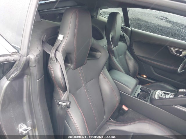 2017 JAGUAR F-TYPE SAJWA6AT6H8K44267 Photo 7