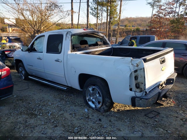 2013 CHEVROLET SILVERADO 1500 LT VIN: 3GCPCSE02DG129577