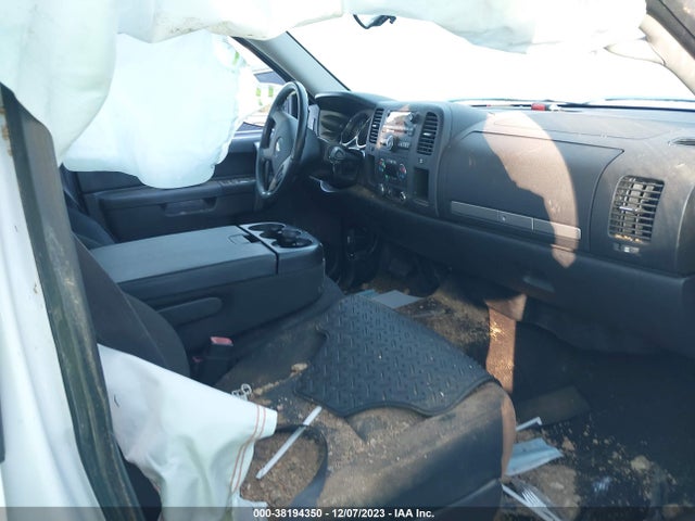 2013 CHEVROLET SILVERADO 1500 LT VIN: 3GCPCSE02DG129577