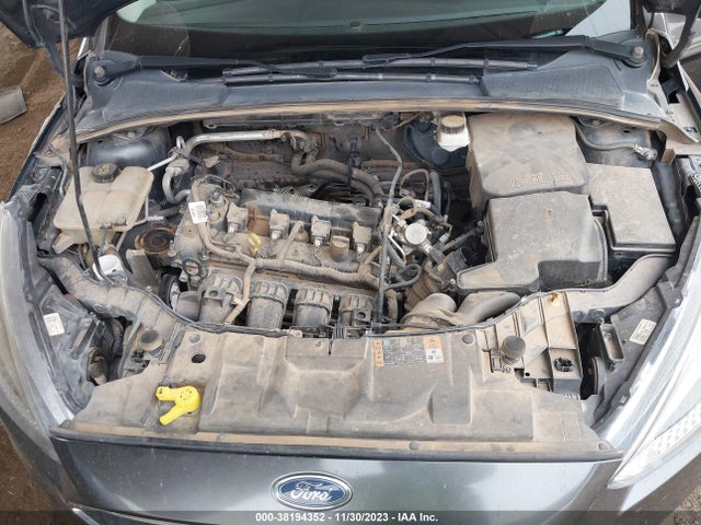 2018 FORD FOCUS SE VIN: 1FADP3K23JL282900
