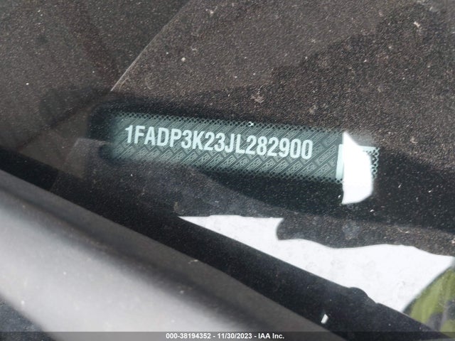 2018 FORD FOCUS SE VIN: 1FADP3K23JL282900