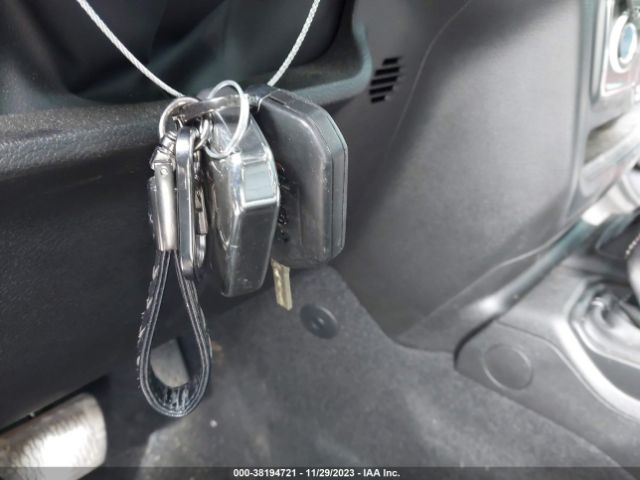 2023 JEEP WRANGLER 4XE 1C4JJXP64PW604761 Photo 10