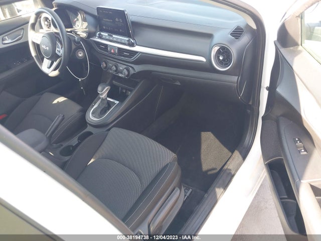 2023 KIA FORTE LXS VIN: 3KPF24AD2PE551013