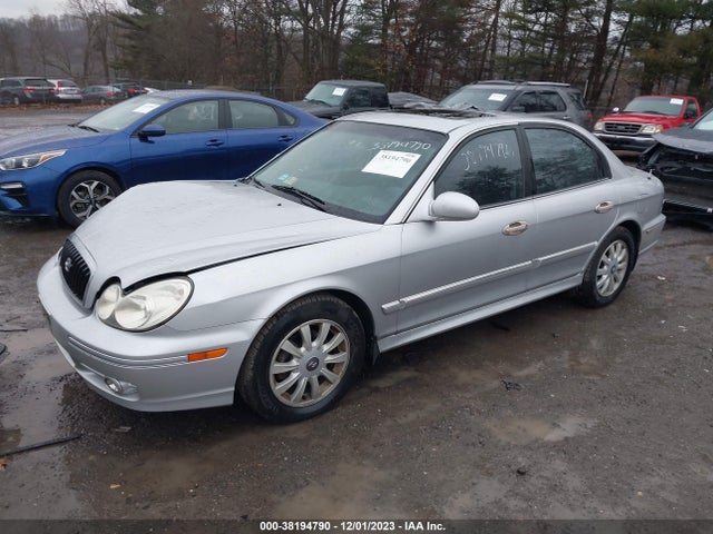 2004 HYUNDAI SONATA LX/GLS VIN: KMHWF35HX4A993902