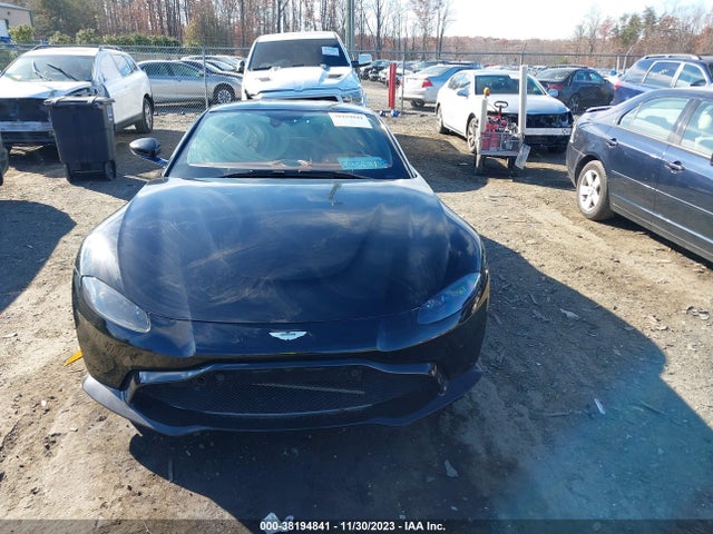 SCFSMGAWXKGN01384 Aston Martin Vantage