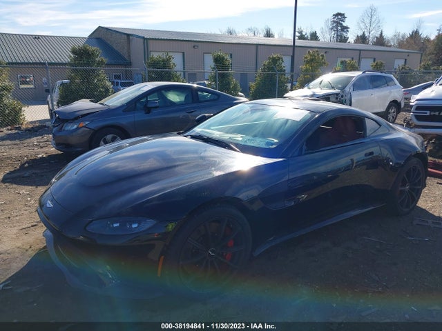 SCFSMGAWXKGN01384 Aston Martin Vantage