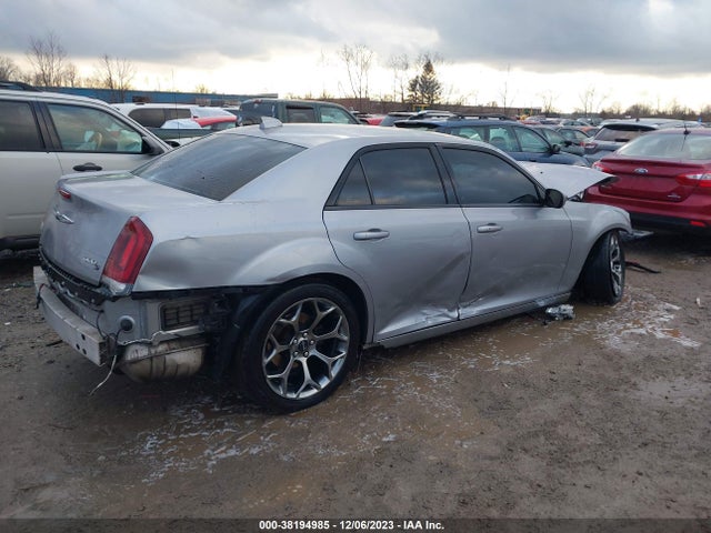 Chrysler 300 300s 2018 2C3CCABG1JH152620 Image 4