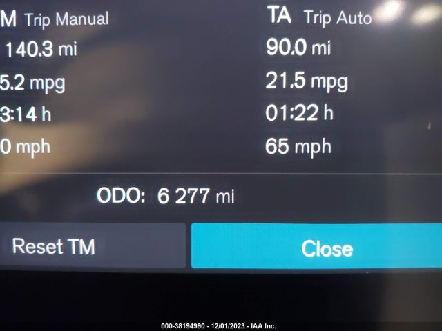 YV4L12UX0P2027000 Volvo Xc40 B5 Ultimate Dark Theme