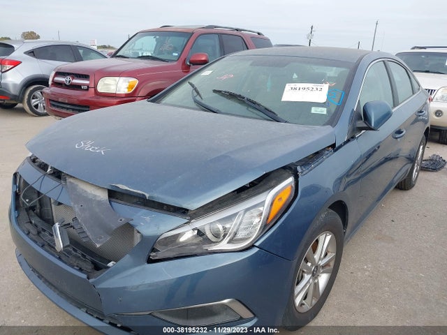 2017 HYUNDAI SONATA SE VIN: 5NPE24AFXHH565199