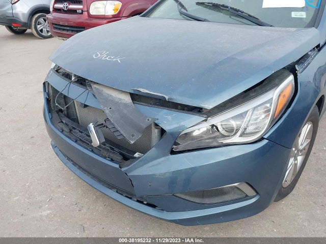 2017 HYUNDAI SONATA SE VIN: 5NPE24AFXHH565199