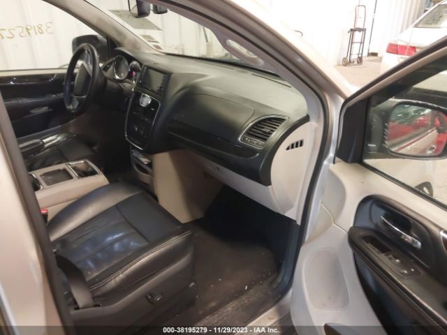 2C4RC1CG3ER304112 Chrysler Town & Country Touring-l