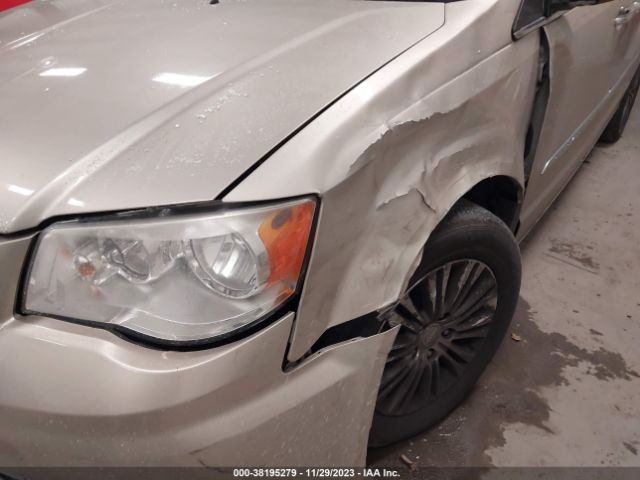 2C4RC1CG3ER304112 Chrysler Town & Country Touring-l