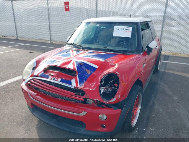 2005 MINI COOPER S WMWRE33565TL14661 Photo 5