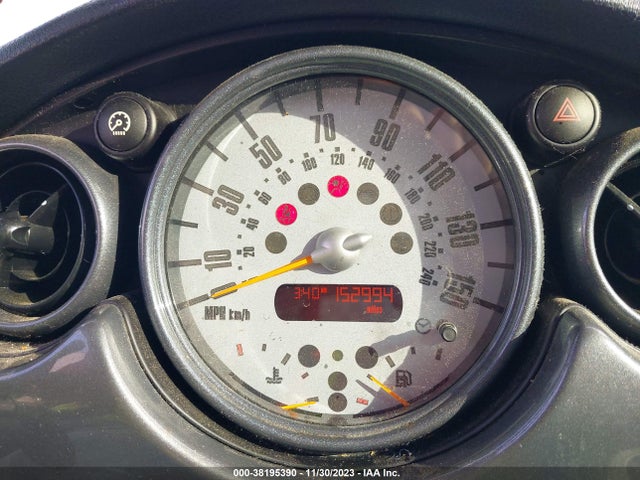 2005 MINI COOPER S WMWRE33565TL14661 Photo 6