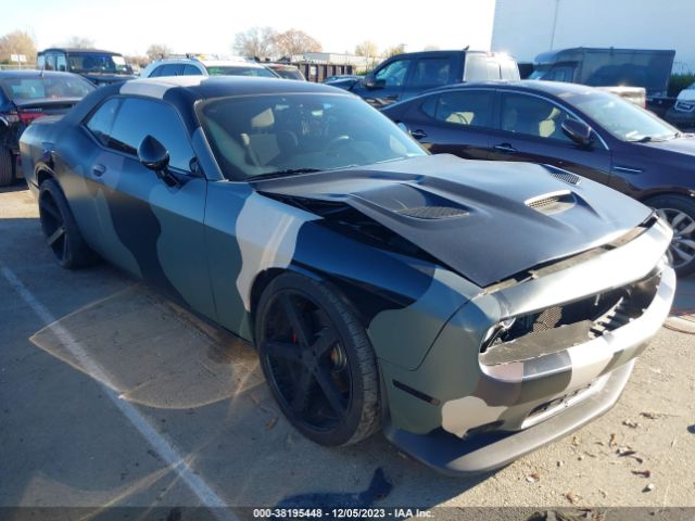 2C3CDZFJ4FH720481 Dodge Challenger R/t Scat Pack