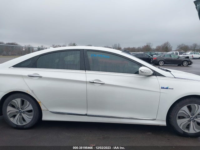 2013 HYUNDAI SONATA HYBRID LIMITED VIN: KMHEC4A49DA097135
