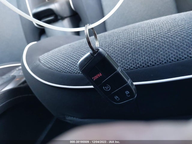 2017 FIAT 500X ZFBCFXAB2HP605101 Photo 10