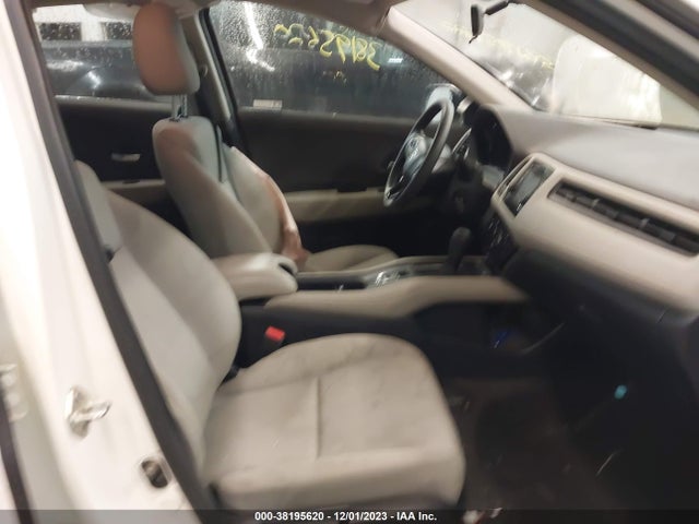Honda HR-V LX 2019 3CZRU6H32KM707902 Image 5