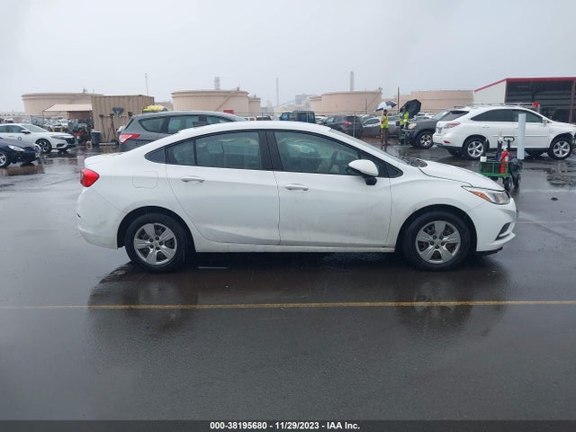 Chevrolet Cruze Ls Auto 2018 1G1BC5SM3J7118039 Image 13