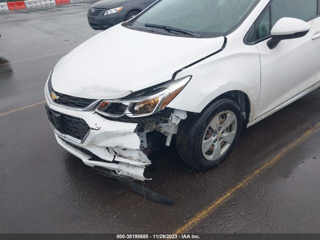 Chevrolet Cruze Ls Auto 2018 1G1BC5SM3J7118039 Image 6