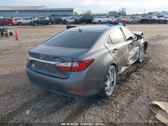 Lexus ES 350 2016 58ABK1GGXGU003295 Image 4