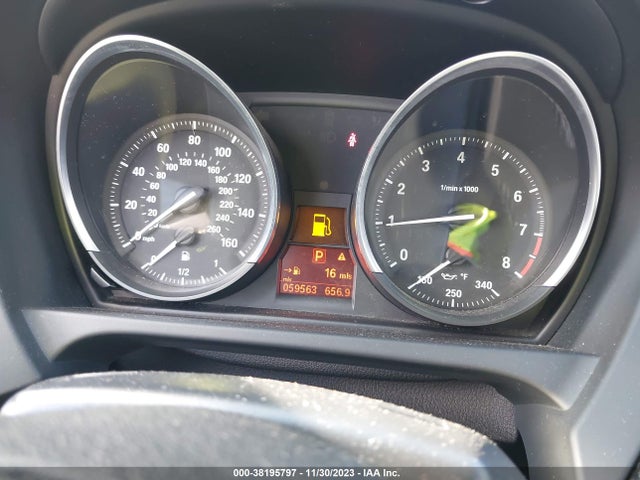 BMW Z4 Sdrive35i 2016 WBALM7C56G5B60057 Image 7