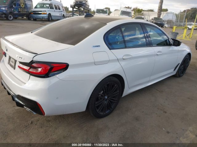 WBAJA9C57KB392976 BMW 530e Iperformance