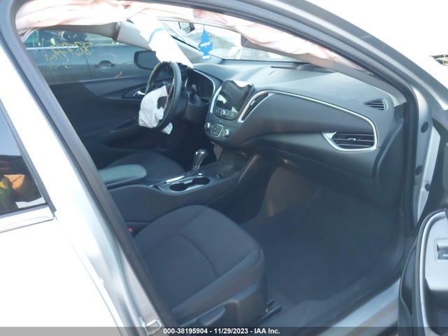 Chevrolet Malibu 1fl 2019 1G1ZC5ST8KF180341 Image 5