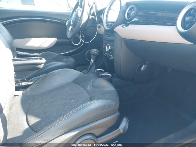 2013 MINI HARDTOP WMWSU3C59DT678365 Photo 4