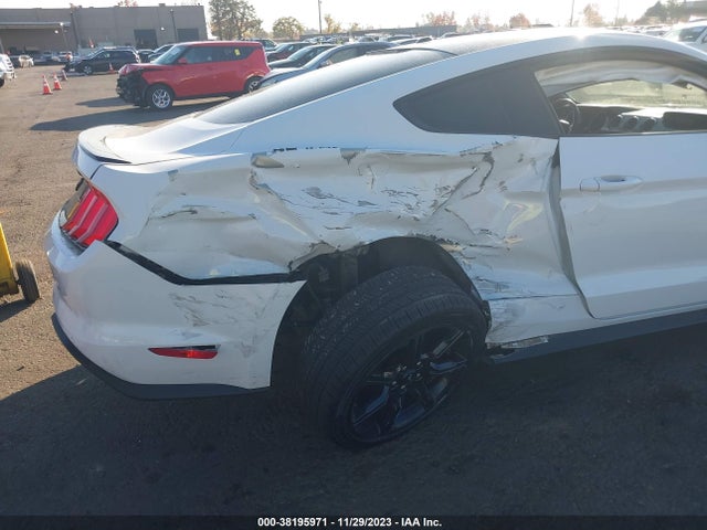 Ford Mustang Ecoboost 2018 1FA6P8TH1J5166091 Image 6