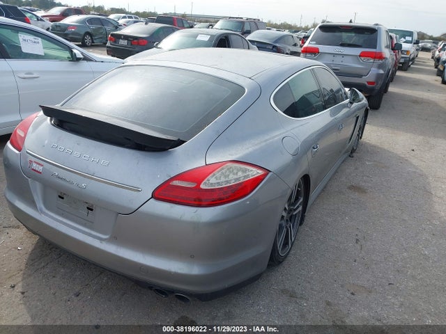 2010 PORSCHE PANAMERA WP0AB2A78AL062333 Photo 3
