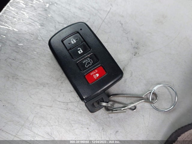 Toyota Highlander Xle 2018 5TDJZRFH1JS537616 Image 11