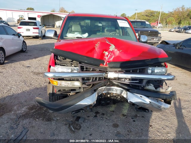 2002 CHEVROLET SILVERADO 1500 LT VIN: 2GCEC19T021325710