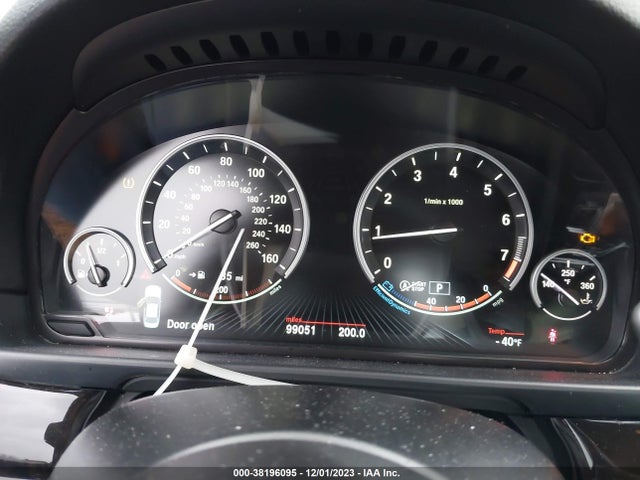 BMW 550i 2014 WBAKN9C51ED000835 Image 16