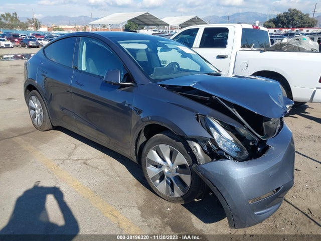 2023 TESLA MODEL Y 7SAYGDEE4PA126657 Photo 0