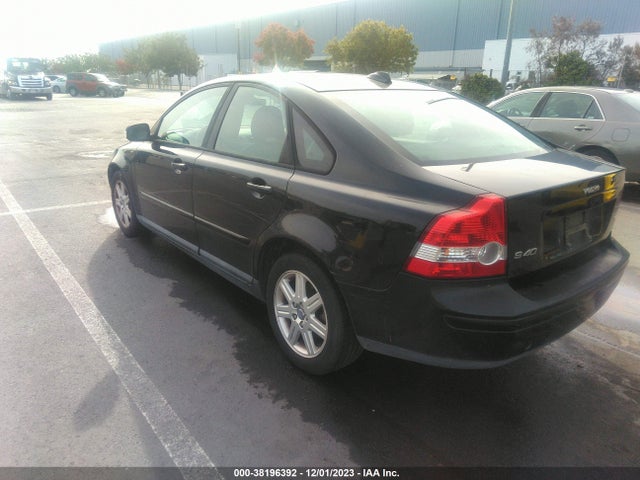 2007 VOLVO S40 2.4I VIN: YV1MS390072308276