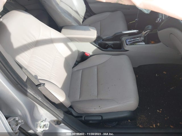 Honda CIVIC HYBRID 2015 19XFB4F30FE200180 Image 5