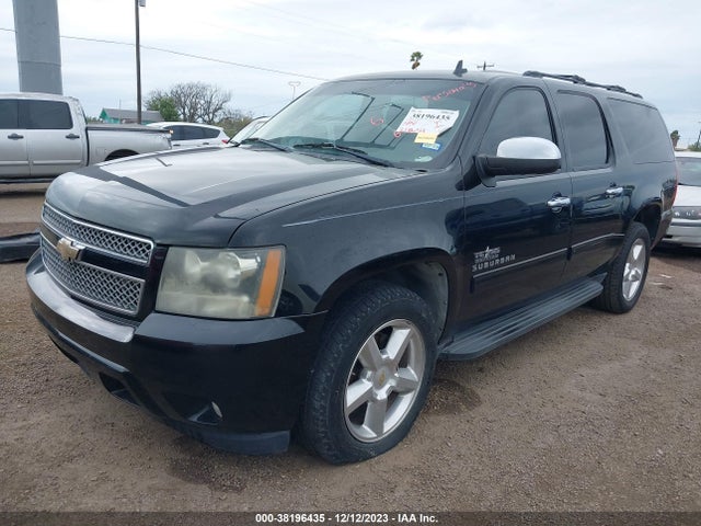 2011 CHEVROLET SUBURBAN 1GNSCHE0XBR299638 Photo 1