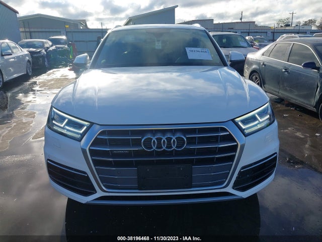 WA1BNAFY5K2041349 Audi Q5 45 Premium