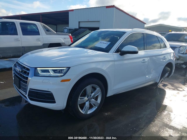 WA1BNAFY5K2041349 Audi Q5 45 Premium