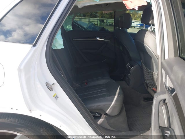 WA1BNAFY5K2041349 Audi Q5 45 Premium