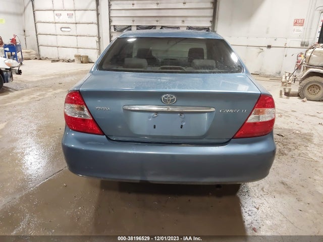 2004 TOYOTA CAMRY LE VIN: 4T1BE32K74U861938
