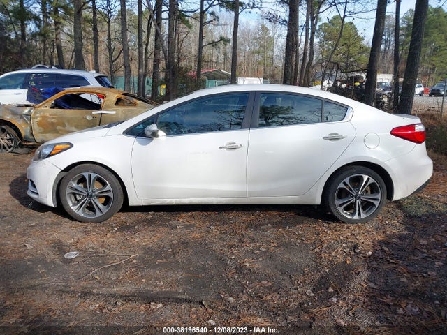 2015 KIA FORTE EX VIN: KNAFX4A81F5329266
