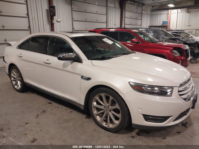 Ford Taurus Limited 2016 1FAHP2J8XGG125464 Image 14