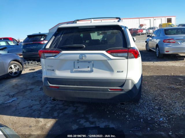 2T3C1RFV0MW123834 Toyota Rav4 Xle Premium