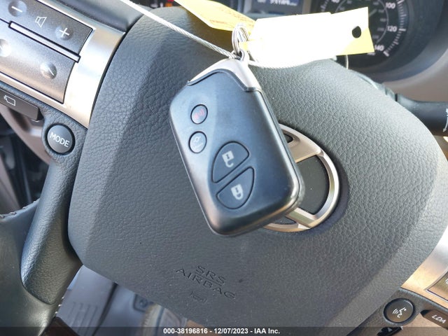 JTJJM7FX7K5230918 Lexus 460 Luxury
