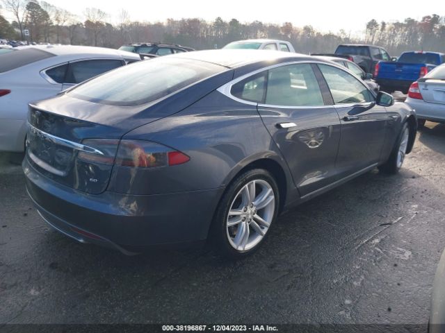 2014 TESLA MODEL S 5YJSA1S10EFP61430 Photo 3