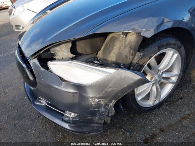 2014 TESLA MODEL S 5YJSA1S10EFP61430 Photo 5