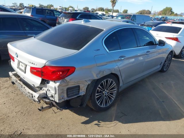 WBAJA9C58JB252157 BMW 530e Iperformance